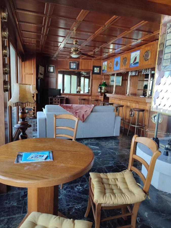 Ferienwohnung La Croisiere Étretat Exterior foto